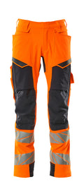 MASCOT® ACCELERATE SAFE 19279-510 – Pantalones con bolsillos para rodilleras - naranja de alta vis./azul marino oscuro